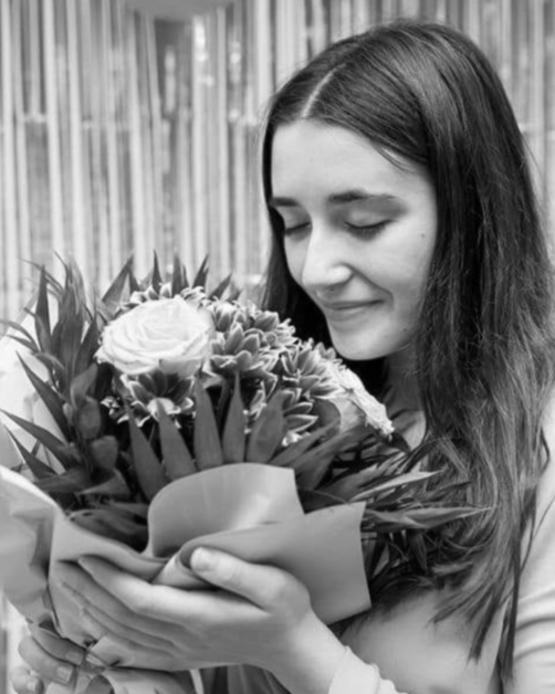 Andreea, 22 de ani, ucisă de fostul iubit în Neamț. Agresorul, pompier