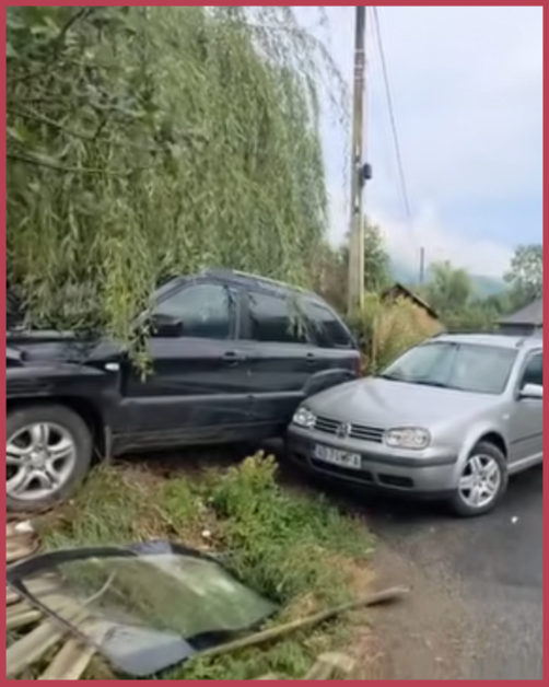 Accident la Vidra, Alba. O mașină intră în curtea unei locuințe