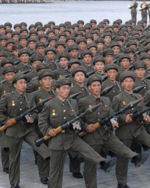 Coreea de Nord pregătește 50.000 de soldați pentru Rusia. De ce continua Kim Jong Un după pierderi atât de mari