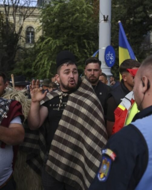 Ciobanii dorm la Piața Victoriei. Ce s-a rezolvat la Cotroceni