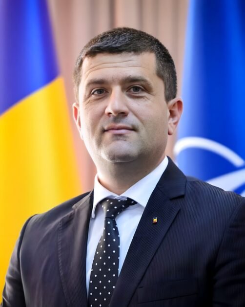 Miruță promite că militarii nu pierd salarii. Ce se schimbă