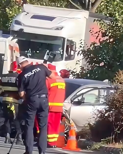 Accident pe DN 6, în Orșova. Două persoane, inconștiente