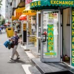 Curs valutar BNR, 4 septembrie 2026. Euro și dolarul scad
