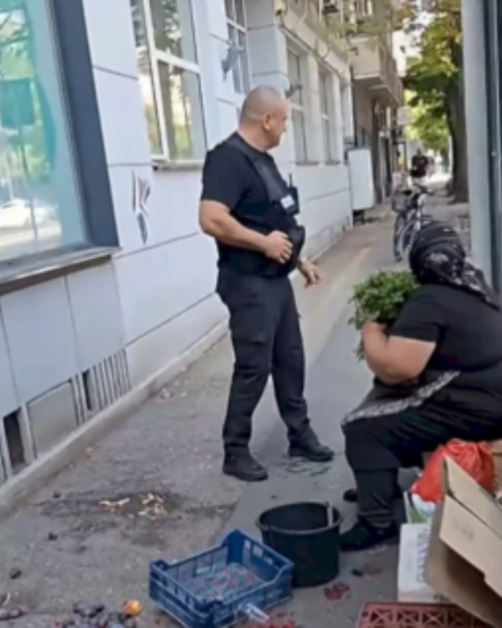 Primarul Sectorului 1 legalizează comercianții stradale. Ce schimbă cazul polițistului din Dorobanți